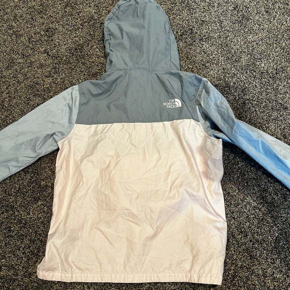 North Face Wind Breaker 10/12 - Picture 2 of 2